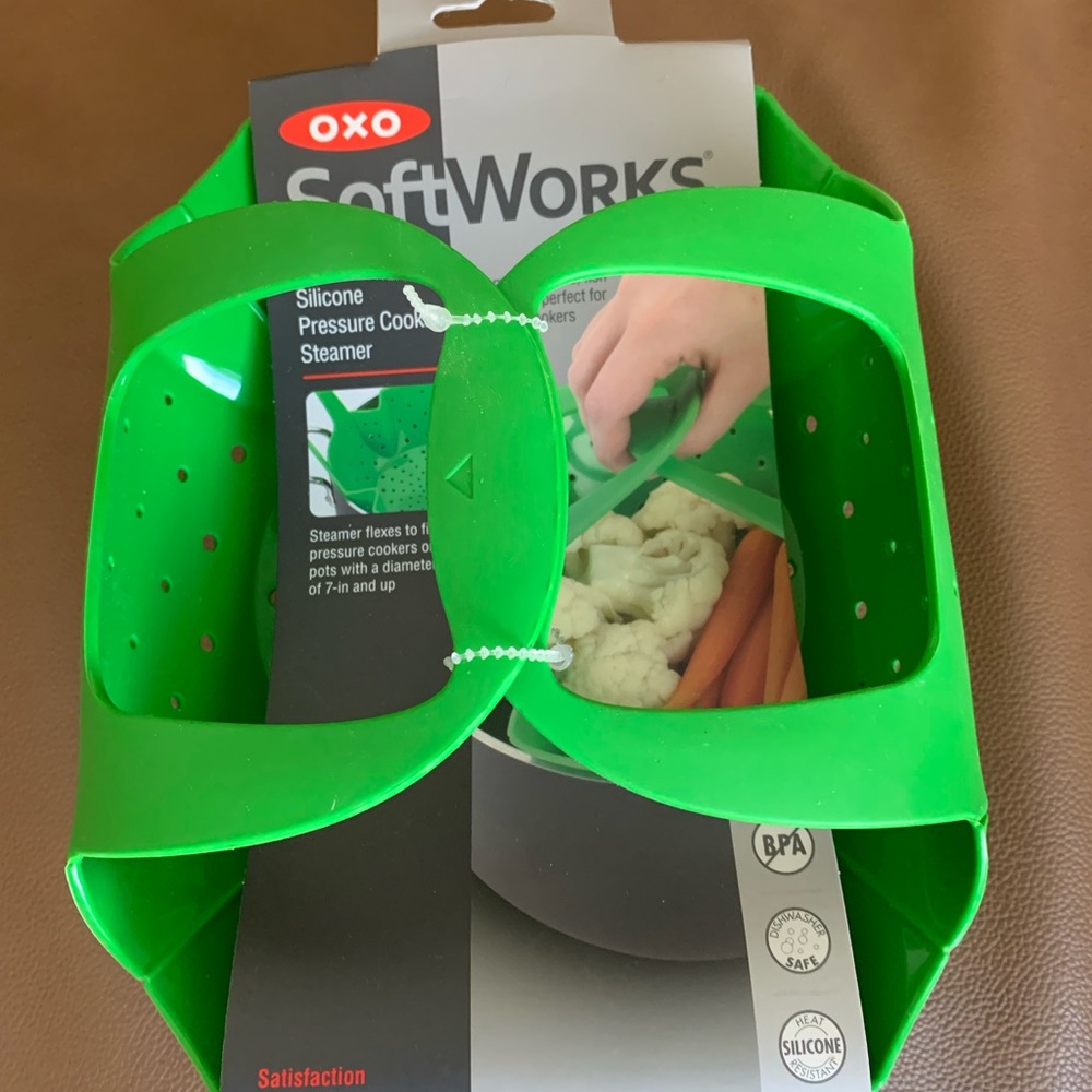 OXO Green Silicone Steamer Basket